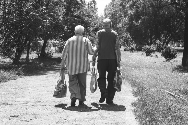 Read more about the article Seniors Try Reintegrating To Life Outside Of Quarantine